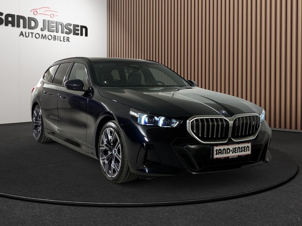 BMW i5 eDrive40 Touring Fully Charged M-Sport 5d