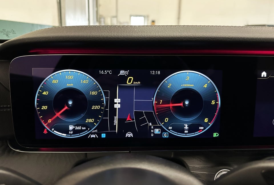 Mercedes E220 d 2,0 AMG Line stc. aut. 5d