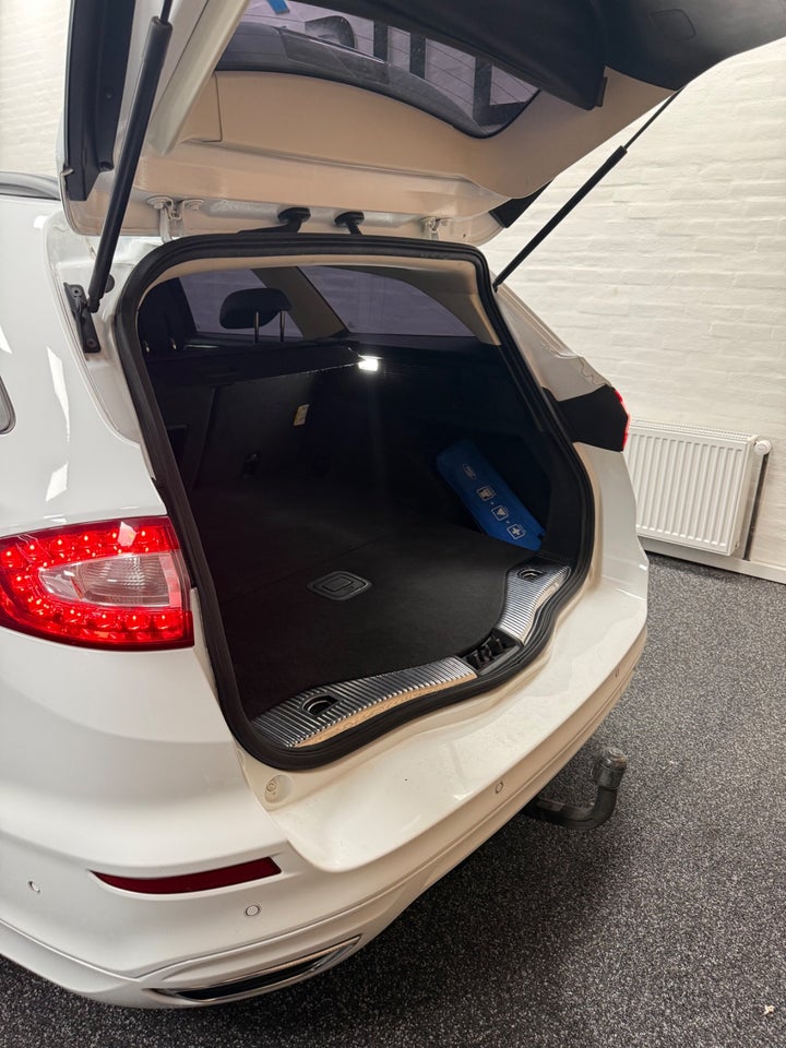 Ford Mondeo 2,0 TDCi 180 ST-Line stc. aut. 5d