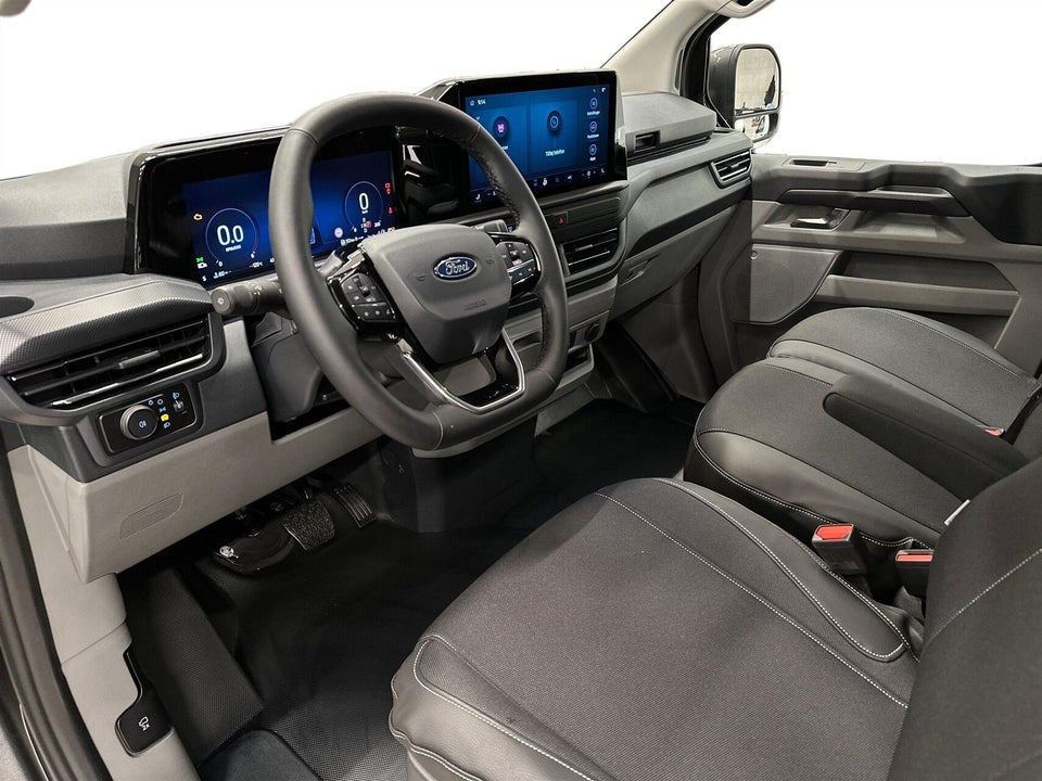 Ford Transit Custom 320L 2,0 EcoBlue Limited aut.