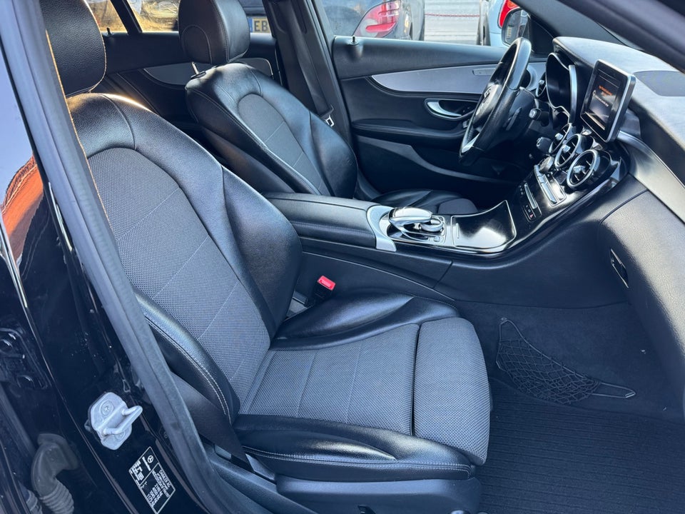 Mercedes C220 2,2 BlueTEC Avantgarde stc. aut. 5d