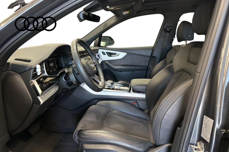 Audi Q7 55 TFSi S-line quattro Tiptr. 5d