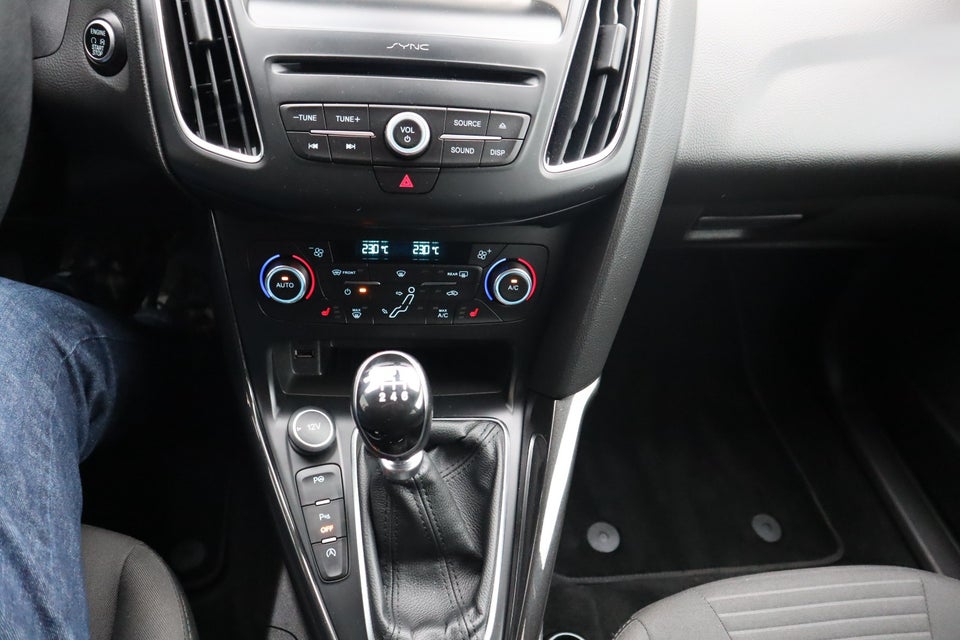 Ford Focus 1,0 SCTi 125 Titanium stc. 5d