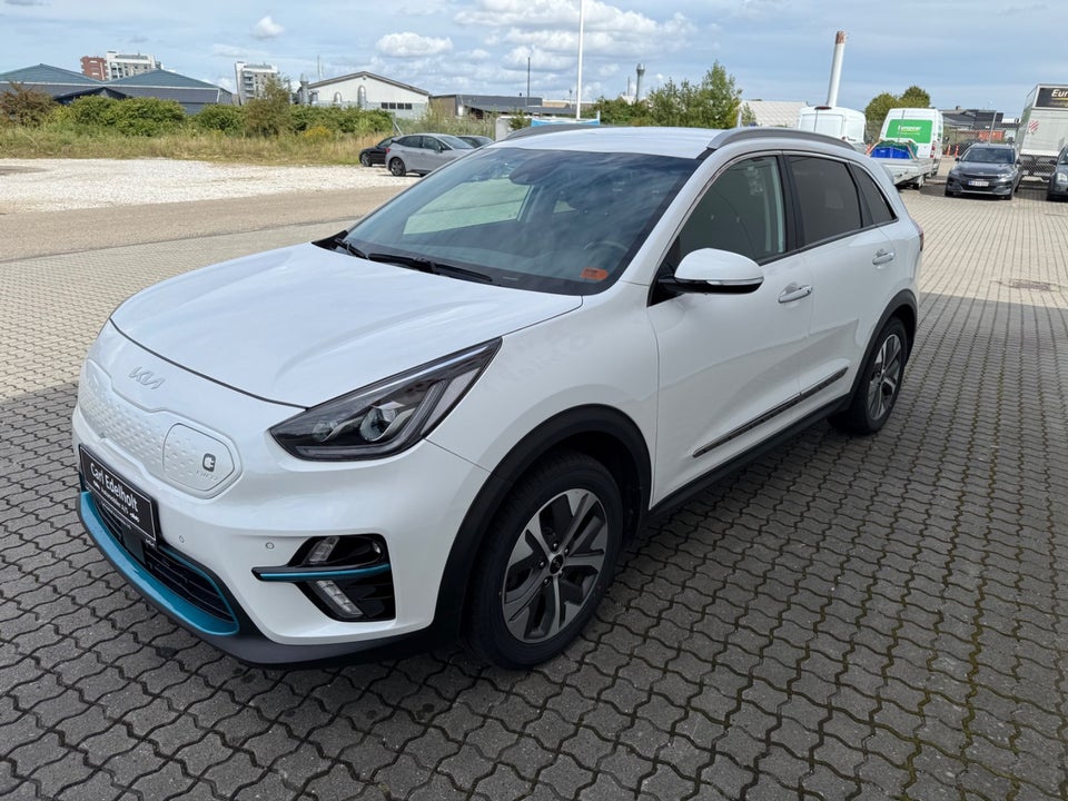Kia e-Niro 64 Advance 5d