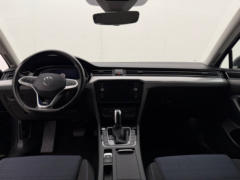 VW Passat 1,4 GTE High Variant DSG 5d