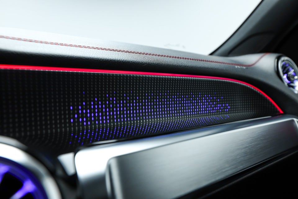 Mercedes EQB300 AMG Line 4Matic 5d