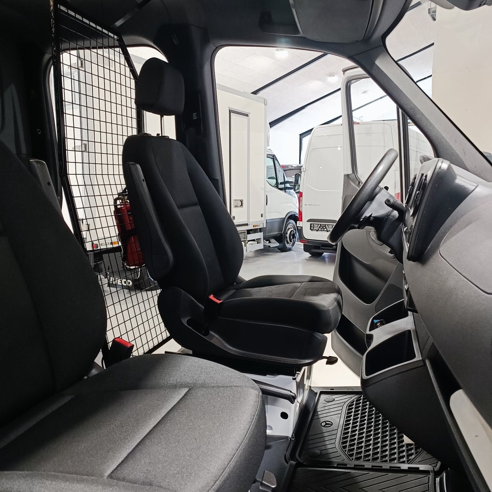 Mercedes Sprinter 317 2,0 CDi A3 Db.Kab aut. RWD 4d