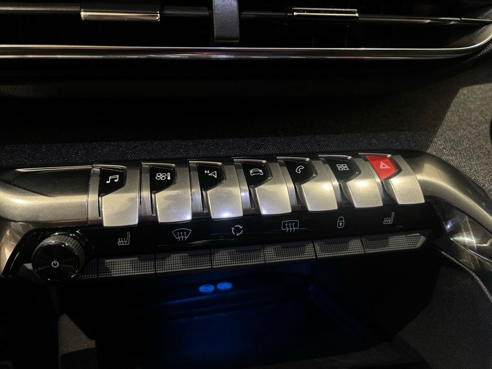 Peugeot 5008 1,5 BlueHDi 130 Allure Pack EAT8 7prs 5d