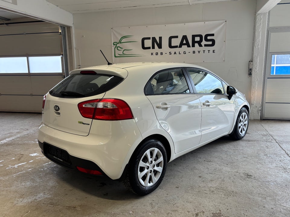 Kia Rio 1,2 CVVT Style 5d