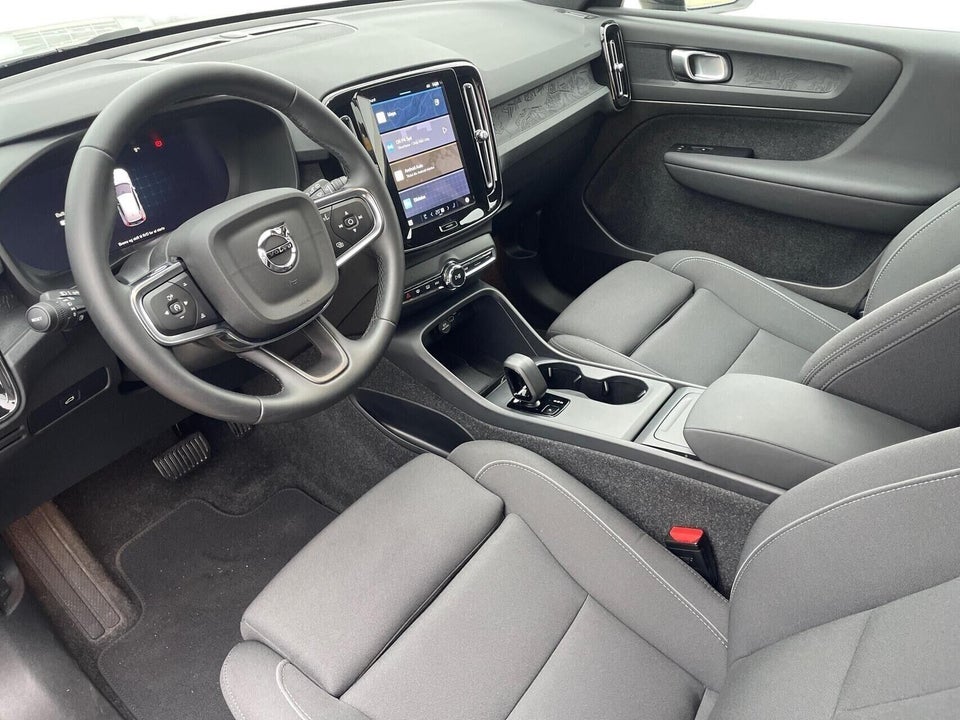 Volvo EX40 Extended Range Ultra Black Edition 5d