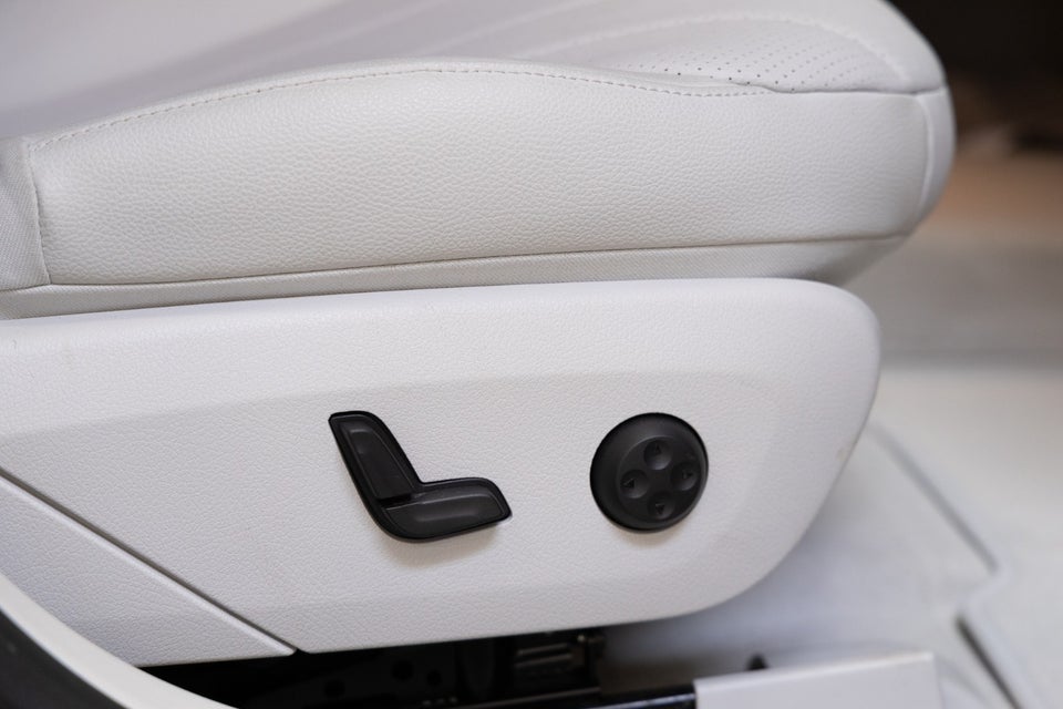 Mercedes EQE350 AMG Line 4d