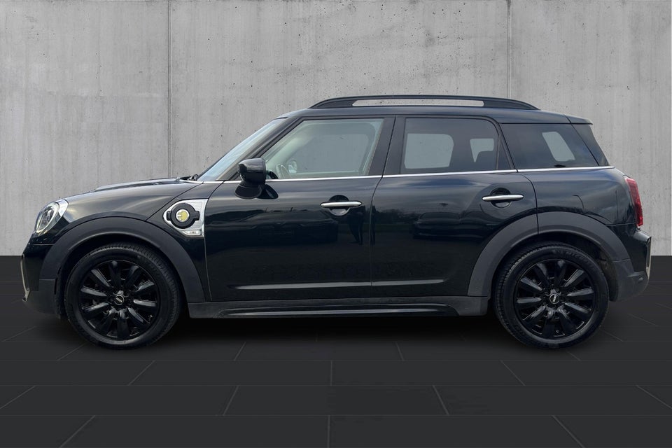 MINI Countryman Cooper SE 1,5 Essential aut. ALL4 5d
