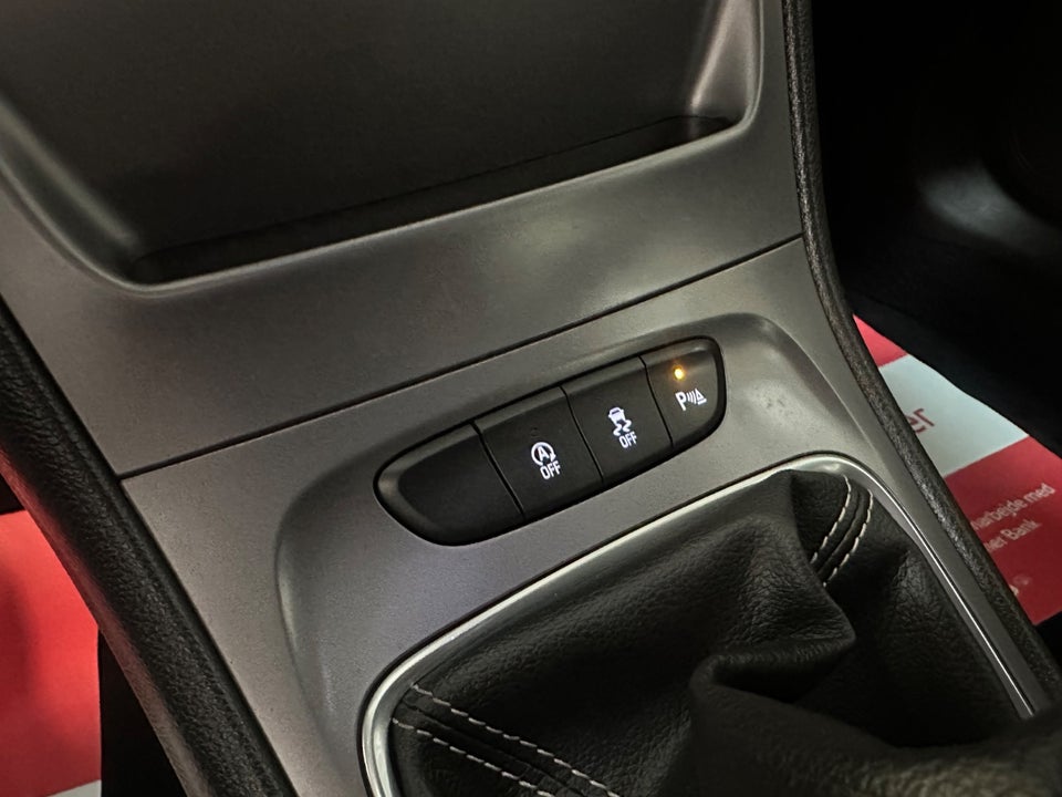 Opel Astra 1,0 T 105 Enjoy 5d