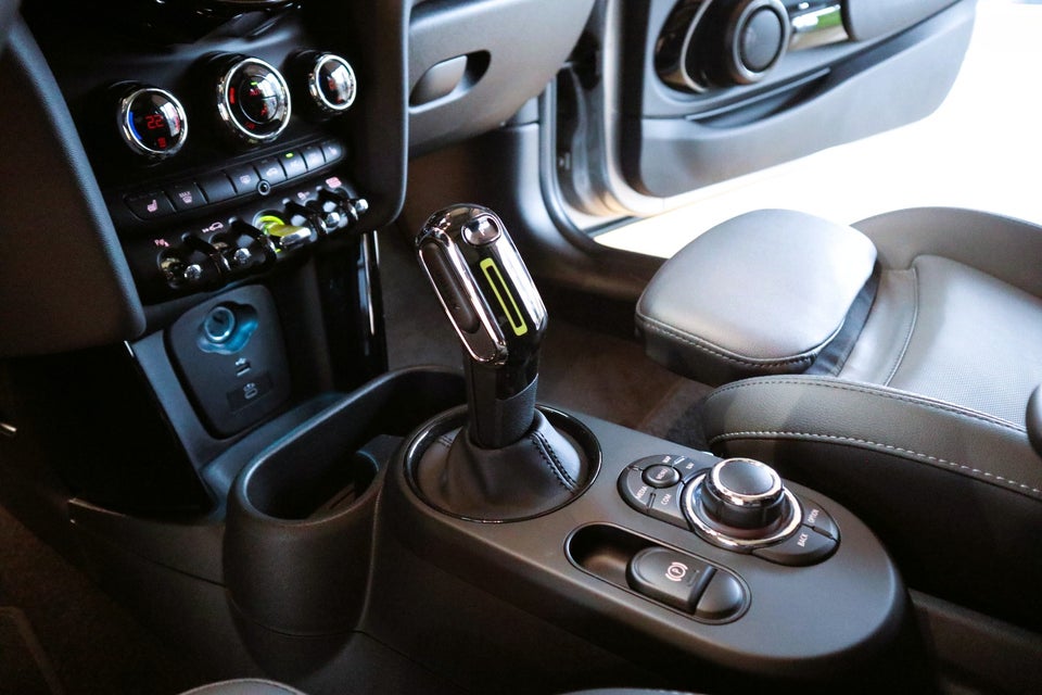 MINI Cooper SE Classic Trim 3d