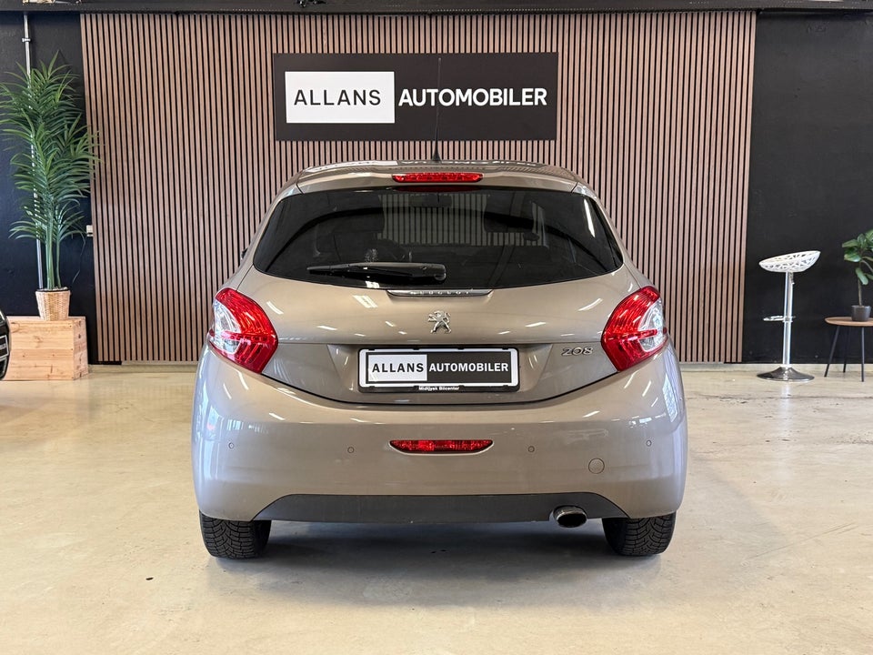 Peugeot 208 1,2 VTi Active 5d
