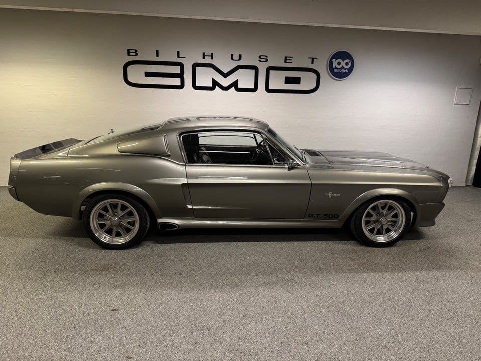 Ford Mustang 5,7 Shelby GT500 Fastback 2d