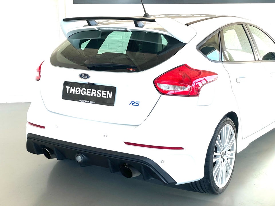 Ford Focus 2,3 SCTi 350 RS 5d