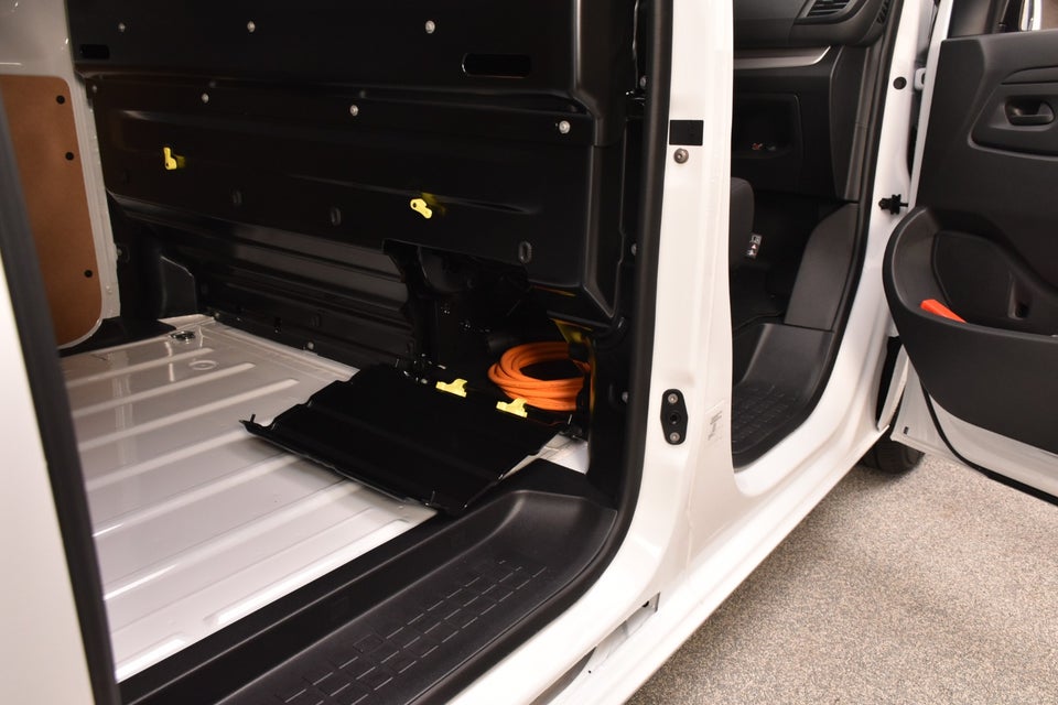 Toyota ProAce 75 Long Comfort Master+