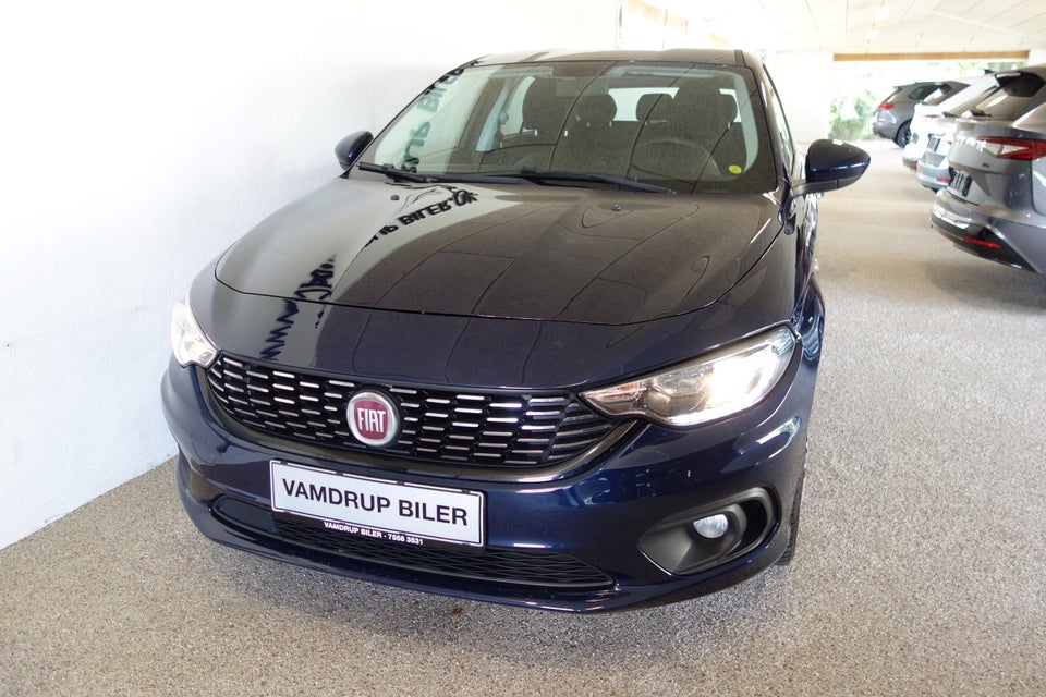 Fiat Tipo 1,4 16V Easy 5d