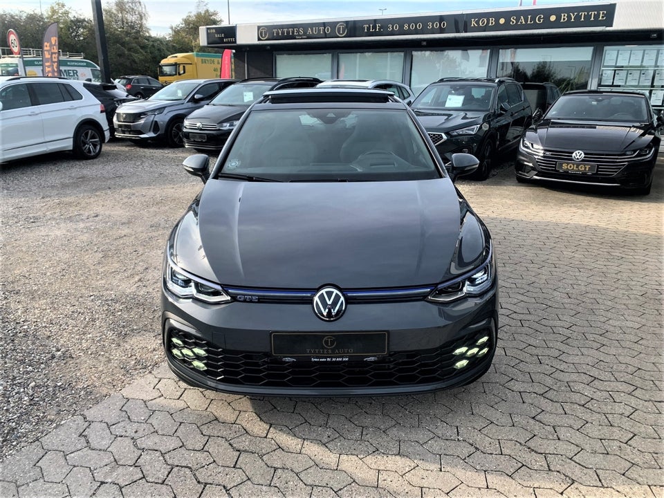 VW Golf VIII 1,4 GTE DSG 5d