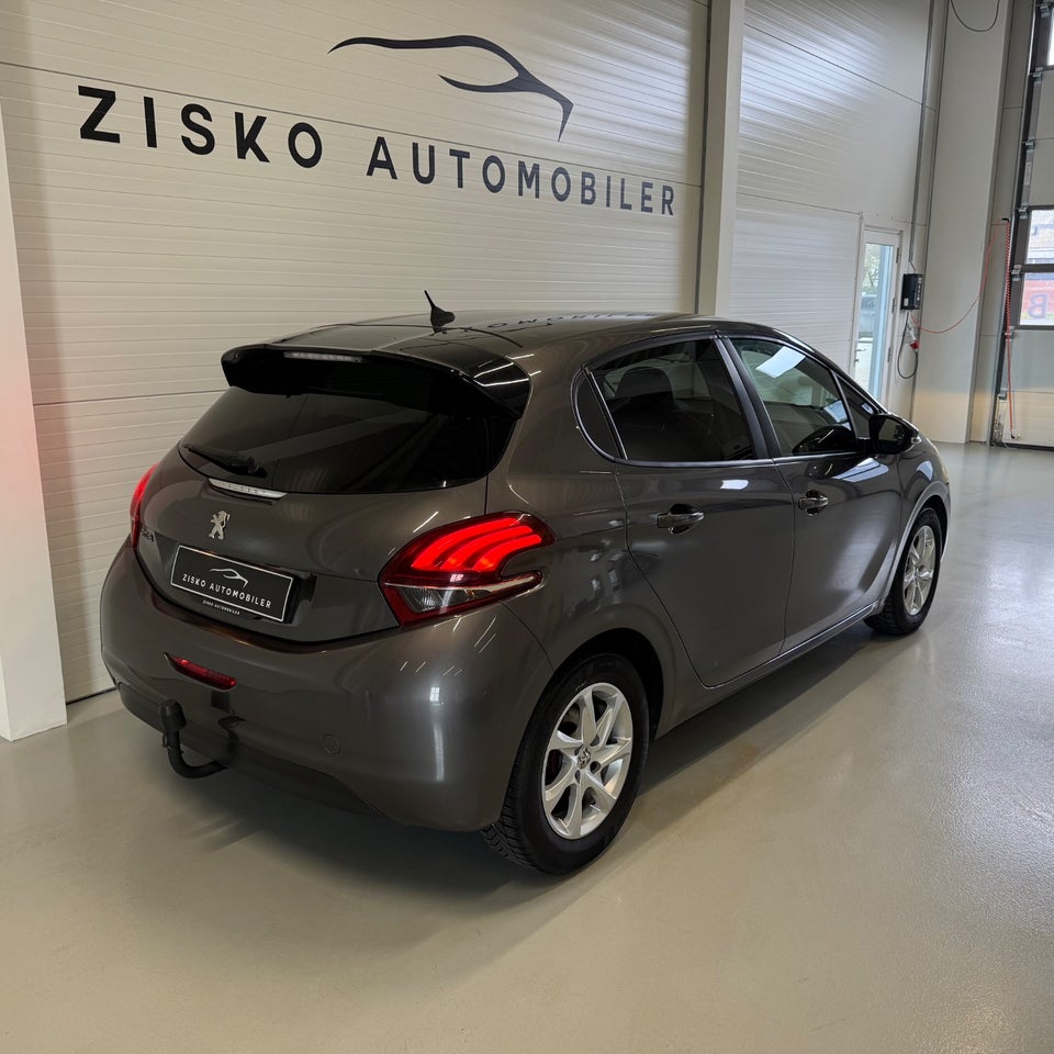 Peugeot 208 1,6 BlueHDi 100 Active 5d