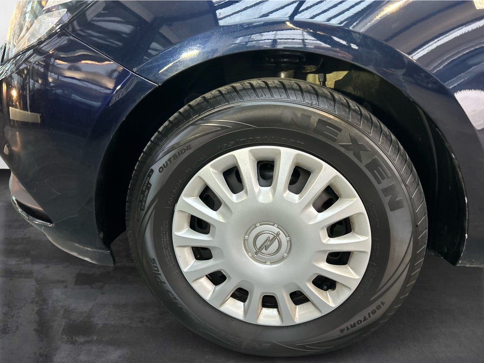 Opel Corsa 1,4 16V Enjoy 5d