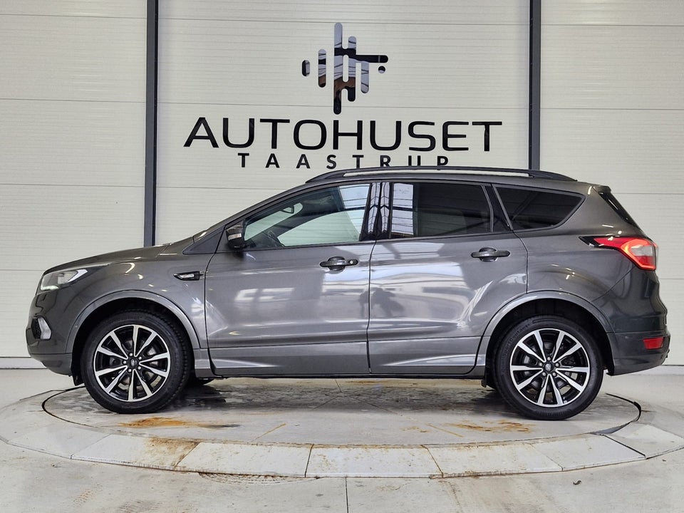 Ford Kuga 1,5 EcoBoost ST-Line 5d