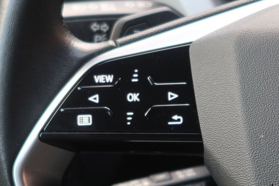 Audi Q4 e-tron 40 Attitude 5d