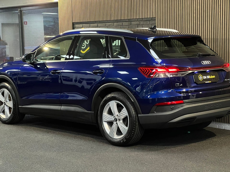 Audi Q4 e-tron 40 Advanced 5d