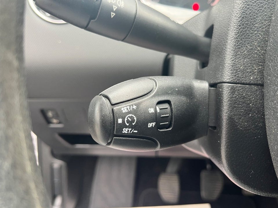 Peugeot 308 1,6 VTi Comfort S 5d