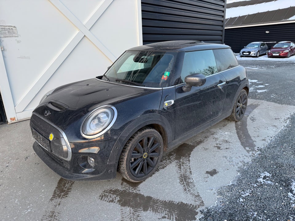 MINI Cooper SE Maximise 3d