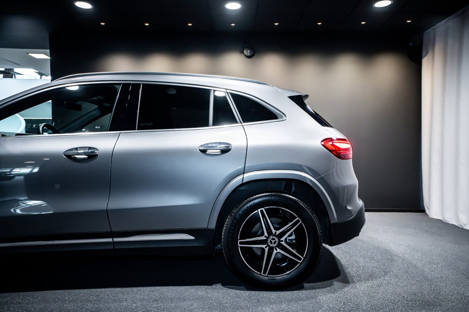 Mercedes EQA250+ AMG Premium 5d