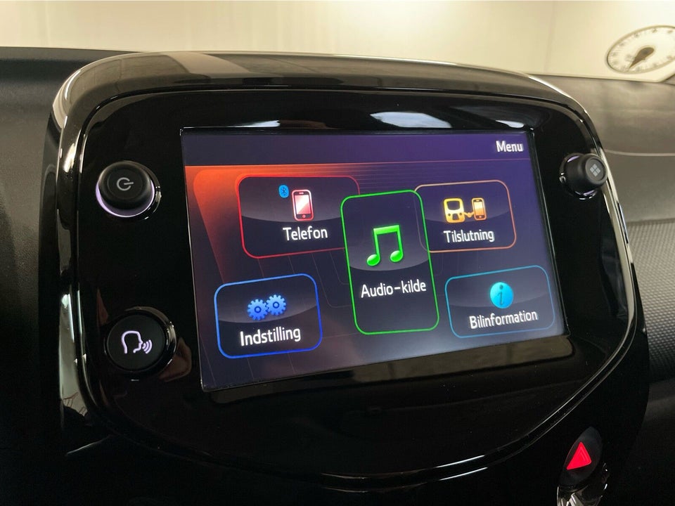 Citroën C1 1,0 VTi Shine 5d