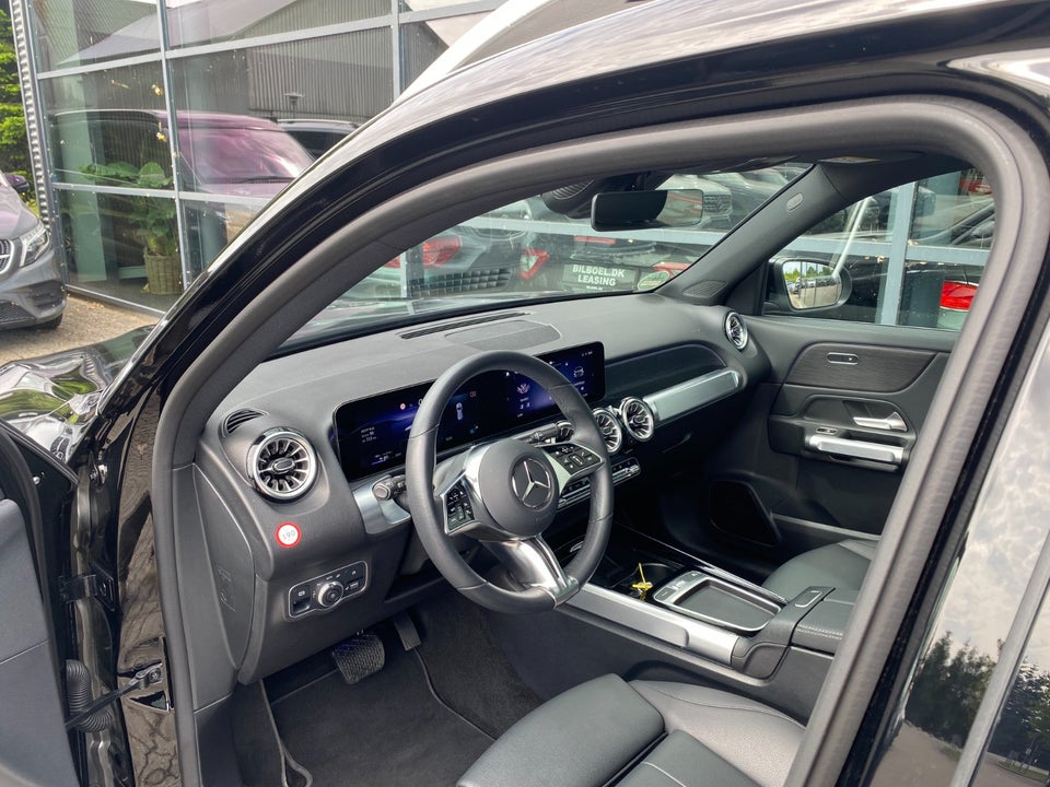 Mercedes EQB250+ Progressive 7prs 5d