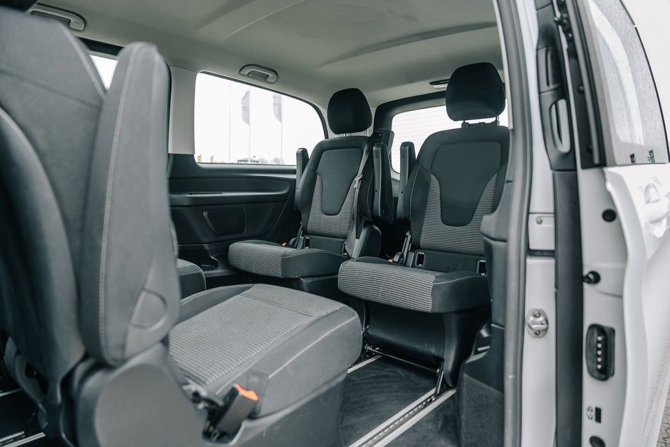 Mercedes EQV300 Avantgarde L