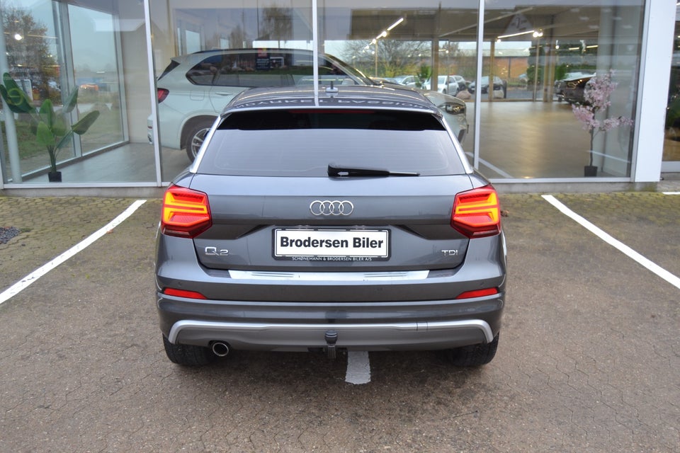 Audi Q2 1,6 TDi 116 S-line Van 5d