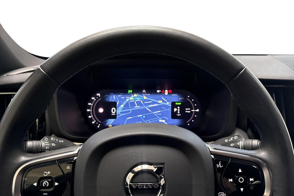 Volvo XC60 2,0 T6 ReCharge R-Design aut. AWD 5d