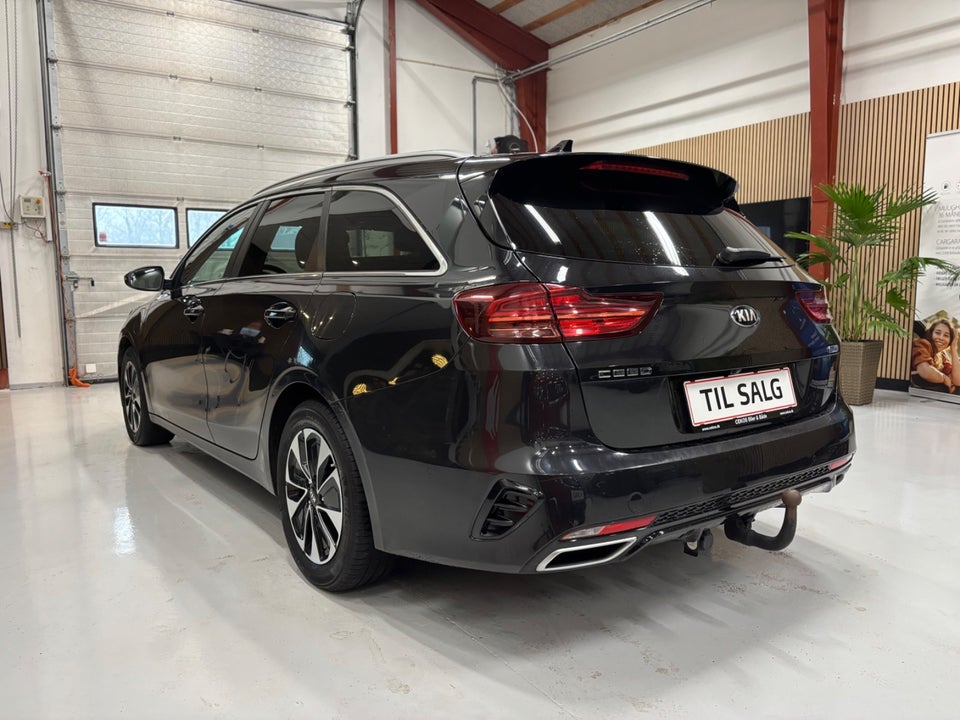 Kia Ceed 1,6 PHEV Upgrade SW DCT 5d