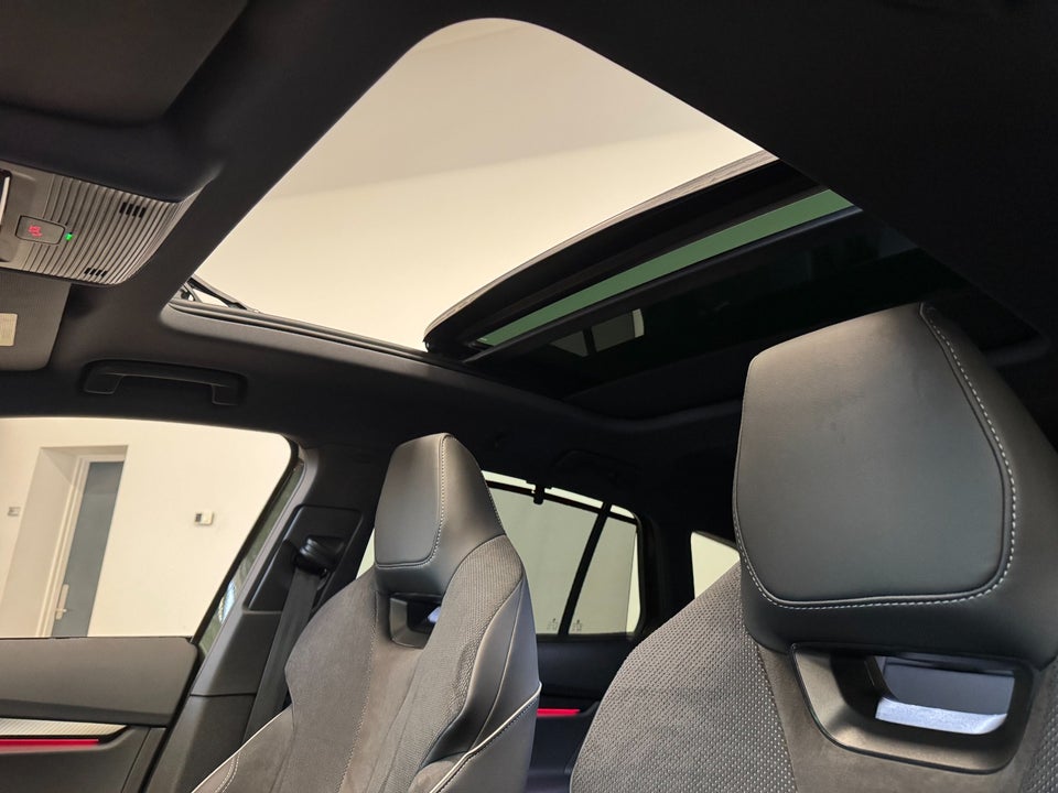 Skoda Enyaq 85 iV Sportline Advanced 5d