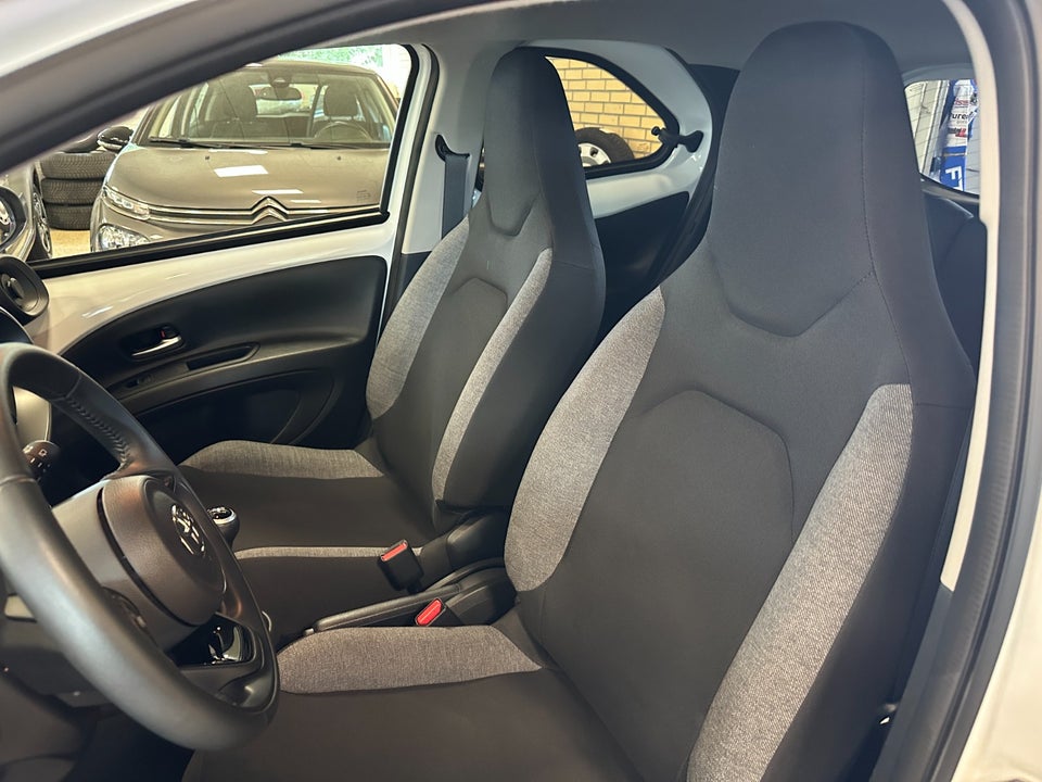 Toyota Aygo X 1,0 Active 5d