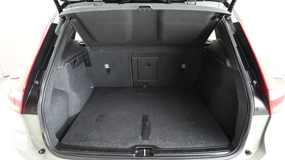Volvo XC40 ReCharge Twin Ultimate 5d