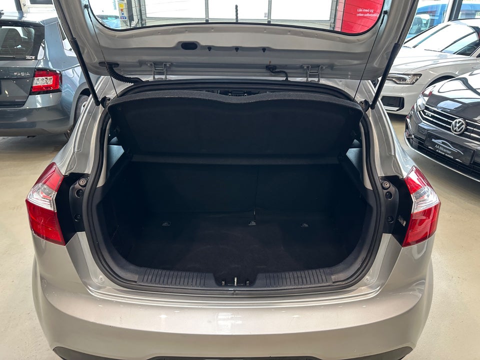 Kia Rio 1,4 CRDi 90 Active 5d