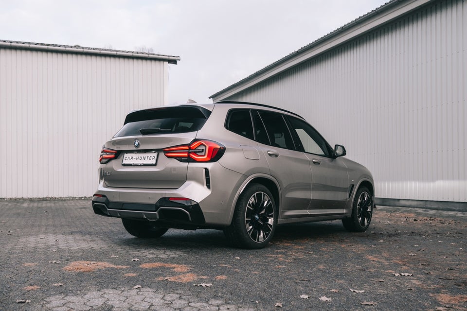 BMW iX3 Charged Plus M-Sport 5d