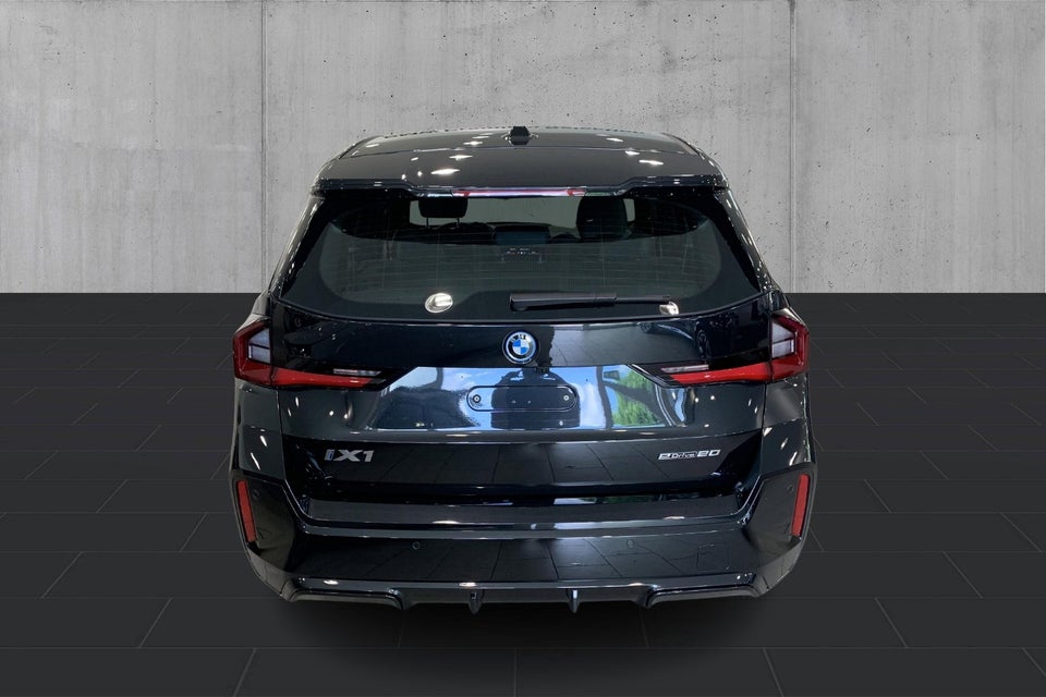 BMW iX1 eDrive20 M-Sport 5d