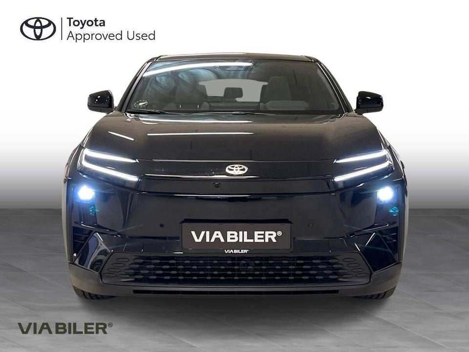 Toyota C-HR+ 77 Executive AWD 5d