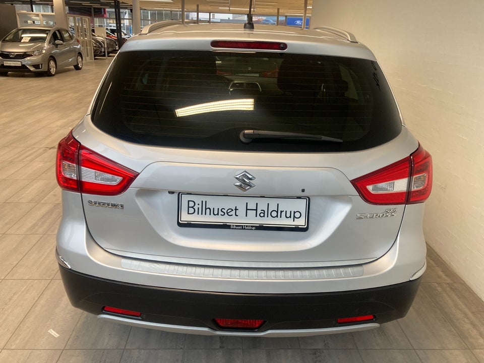 Suzuki S-Cross 1,0 Boosterjet Active 5d