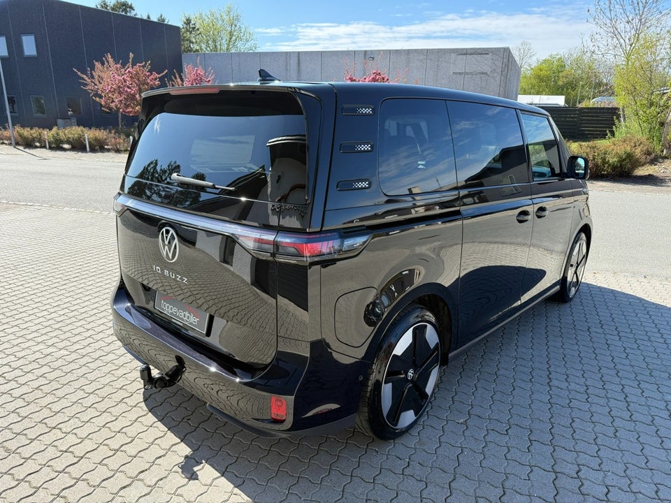 VW ID. Buzz 77 Style 75 Years Edition SWB 5d