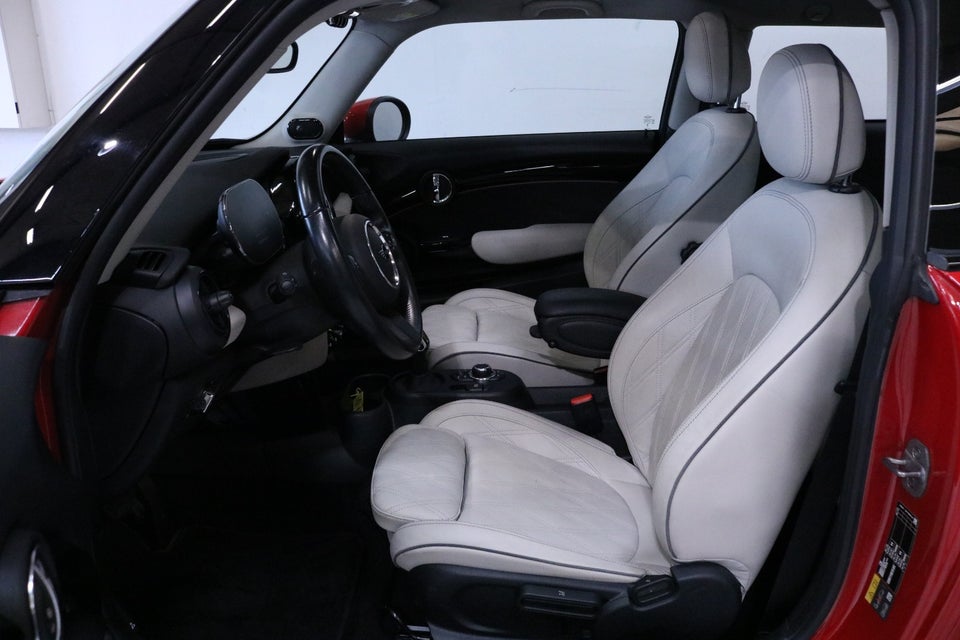 MINI Cooper SE Edition Premium Plus 3d