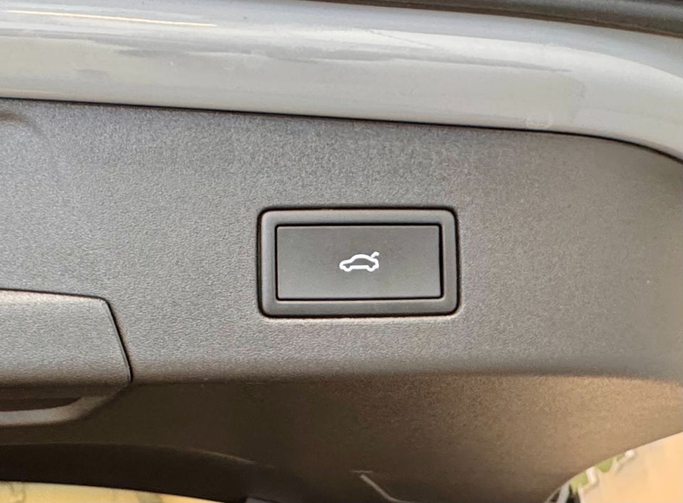 VW ID.4 77 Pro Business Premium 5d