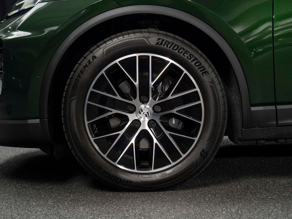 Porsche Macan 4 5d